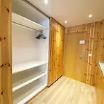 E405 - 42m2 Alpenschick Mit Balkon, Ausblick, Pool Apartmán *