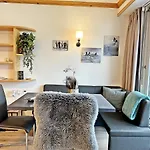 E405 - 42m2 Alpenschick Mit Balkon, Ausblick, Pool * Svatý Mořic