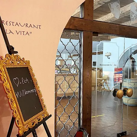 Lägenhet 42m2 Alpenschick Mit Balkon, Ausblick, Pool - E405