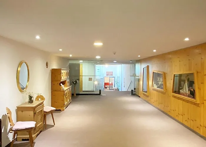 42m2 Alpenschick Mit Balkon, Ausblick, Pool - E405 세인트모리츠